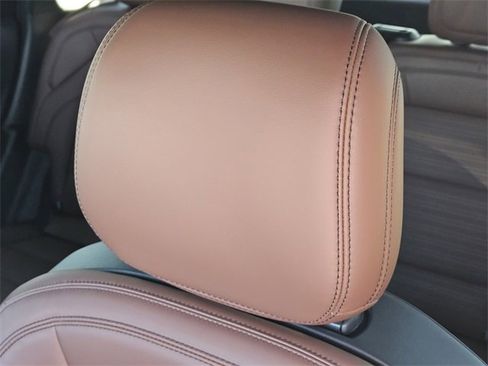 New 2026 Lincoln Nautilus Reserve w/ Jet Appearance Package image 14