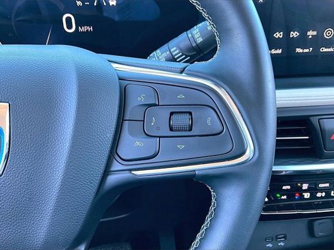 Used 2024 Buick Encore GX Avenir w/ Avenir Convenience Package image 21