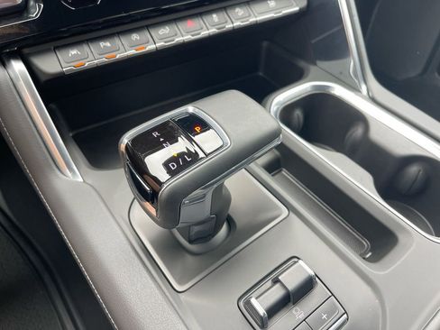 Used 2024 GMC Sierra 1500 Denali w/ Denali Reserve Package image 19