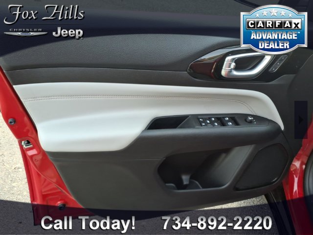 Used 2024 Jeep Compass Limited w/ Elite Group AWD/4WD image 14