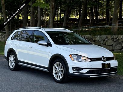 Used 2017 Volkswagen Golf Alltrack S