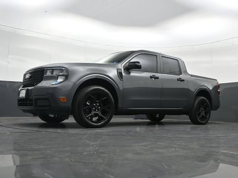 Used 2025 Ford Maverick XLT w/ Equipment Group 301A AWD/4WD image 30