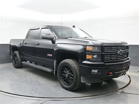 Used 2015 Chevrolet Silverado 1500 LTZ Z71 w/ Midnight Edition image 2