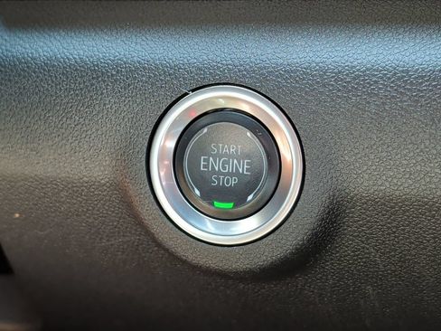Used 2025 GMC Terrain Elevation AWD/4WD image 26