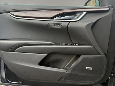 Used 2016 Cadillac XTS Luxury w/ Driver Awareness Package AWD/4WD image 41