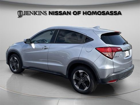 Used 2018 Honda HR-V EX-L image 11