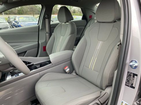 New 2026 Hyundai Elantra Sport FWD image 21