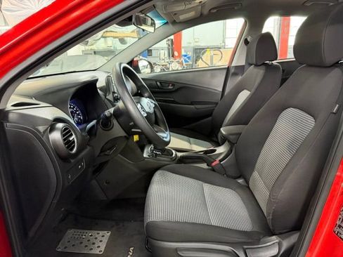 Used 2019 Hyundai Kona SE AWD/4WD image 7