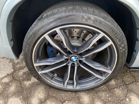 Used 2015 BMW X5 M AWD/4WD image 35