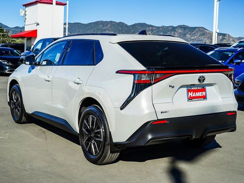 Certified 2026 Toyota bZ image 5