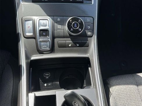 Used 2022 Hyundai Santa Fe SEL Convenience image 18