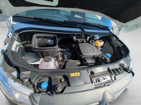 New 2025 Mercedes-Benz Sprinter 2500 image 16