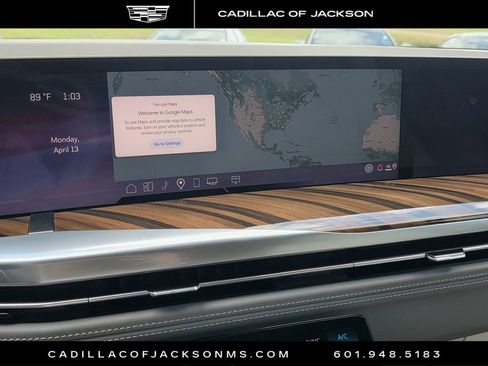 Certified 2026 Cadillac Escalade Platinum Sport w/ LPO, Floor Liner Package AWD/4WD image 11