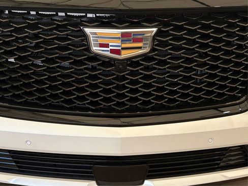New 2025 Cadillac Escalade ESV Sport w/ Touring Package image 15