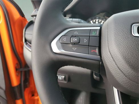 New 2026 Jeep Compass Latitude AWD/4WD image 24