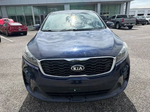 Used 2020 Kia Sorento FWD V6 image 2