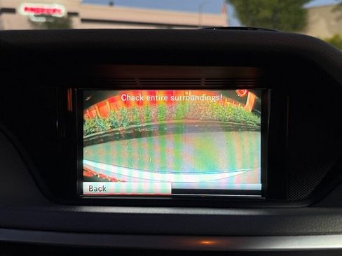 Used 2013 Mercedes-Benz E 350 4MATIC Sedan image 35