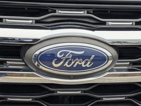 Used 2022 Ford Expedition Limited image 33