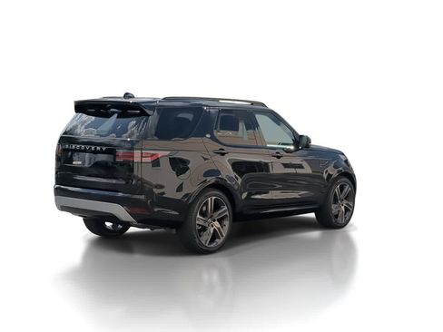 New 2026 Land Rover Discovery Limited Edition AWD/4WD image 8