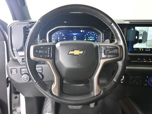 Used 2022 Chevrolet Silverado 1500 High Country w/ High Country Premium Package image 35