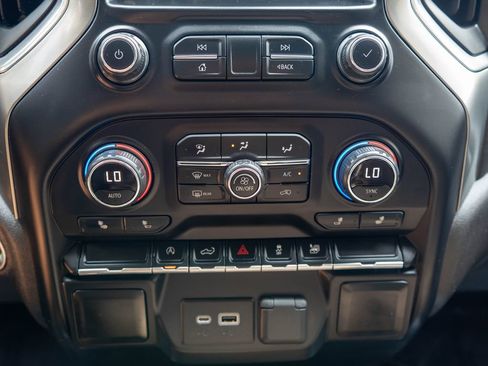 Used 2020 Chevrolet Silverado 1500 LT w/ All-Star Edition AWD/4WD image 24