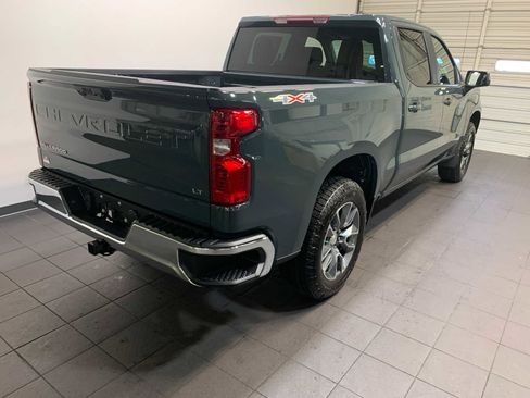 New 2026 Chevrolet Silverado 1500 LT image 3