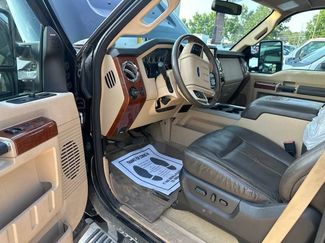 Used 2015 Ford F350 King Ranch w/ FX4 Off-Road Package AWD/4WD video 3