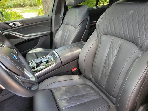 Used 2025 BMW X5 xDrive50e AWD/4WD image 21