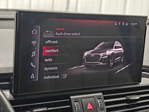 Used 2022 Audi Q5 2.0T Premium Plus AWD/4WD image 44