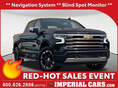 Certified 2022 Chevrolet Silverado 1500 High Country w/ LPO, Dark Essentials Package