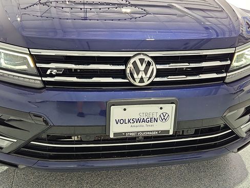 Used 2021 Volkswagen Tiguan SEL Premium R-Line AWD/4WD image 10