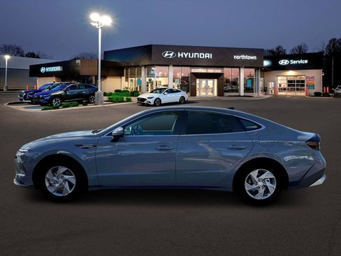 New 2026 Hyundai Sonata SE image 3