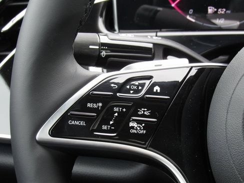 Certified 2024 Mercedes-Benz E 350 4MATIC Sedan image 27