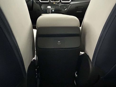 New 2026 Nissan Sentra SL FWD image 10