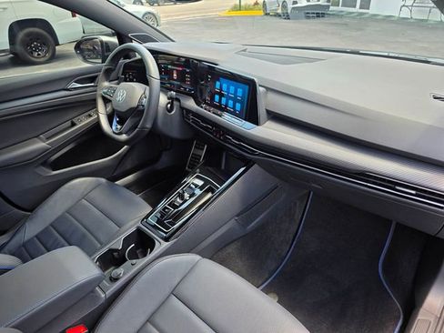 Used 2024 Volkswagen Golf R AWD/4WD image 20