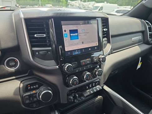 New 2026 RAM 1500 4x4 Crew Cab image 20