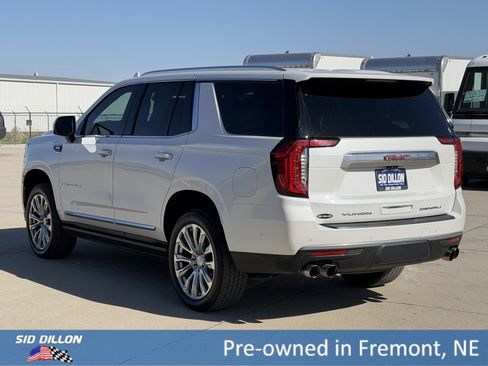 Used 2023 GMC Yukon Denali w/ Denali Reserve Package AWD/4WD image 8