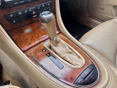 Used 2006 Mercedes-Benz CLS 500 image 13