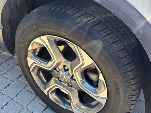 Used 2018 Honda CR-V EX image 9