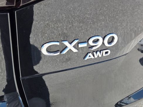 Used 2025 MAZDA CX-90 3.3 Turbo w/ Preferred Package AWD/4WD image 15