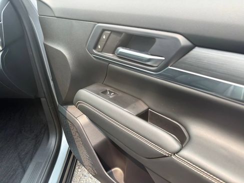 Certified 2025 GMC Terrain Elevation w/ Elevation Premium Package AWD/4WD image 34
