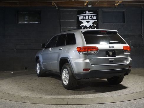 Used 2015 Jeep Grand Cherokee Laredo w/ Quick Order Package 23E image 3