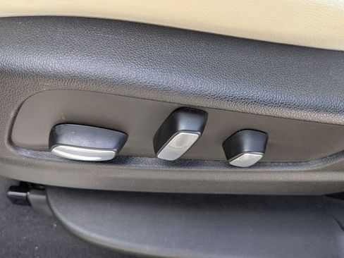 Used 2022 Cadillac XT5 Sportv image 13