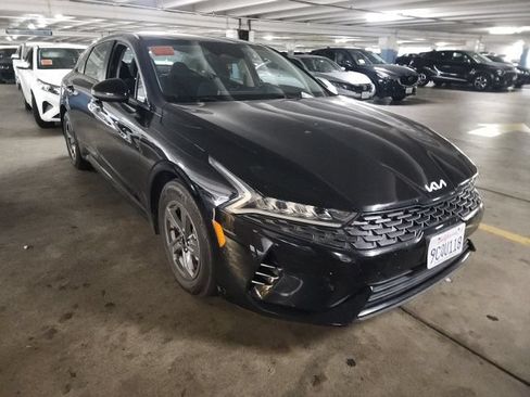 Used 2022 Kia K5 LX FWD image 2