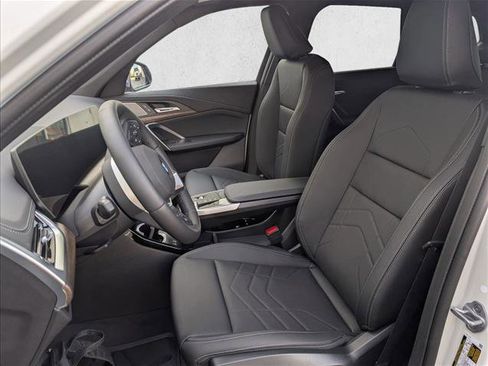 New 2026 BMW X1 xDrive28i w/ Convenience Package image 4