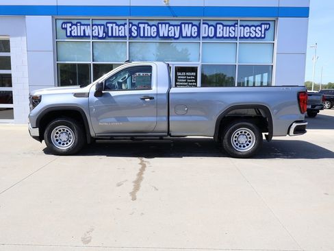 New 2026 GMC Sierra 1500 Pro AWD/4WD image 7