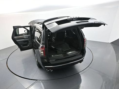Used 2023 Chevrolet Tahoe Premier w/ Premium Package AWD/4WD image 58