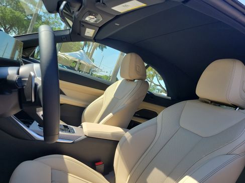 New 2026 BMW 430i Convertible w/ M Sport Package image 18