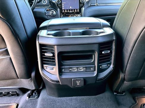 Used 2022 RAM 1500 Limited w/ Night Edition AWD/4WD image 17