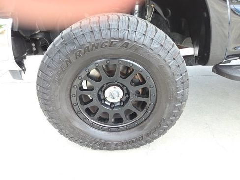 Used 2022 Ford F350 Lariat w/ Tremor Off-Road Package AWD/4WD image 10